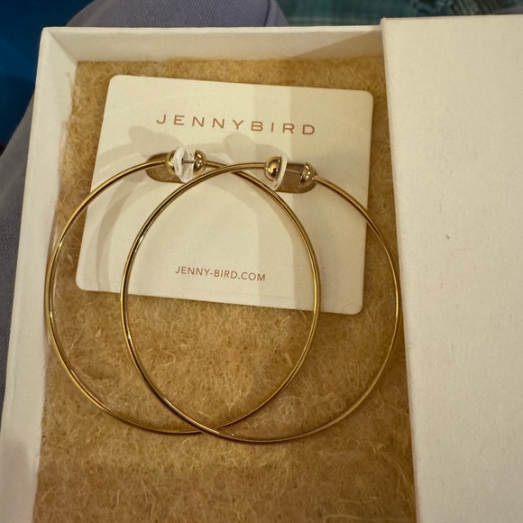 EUC Jenny Bird Hoops! - Picture 2 of 5